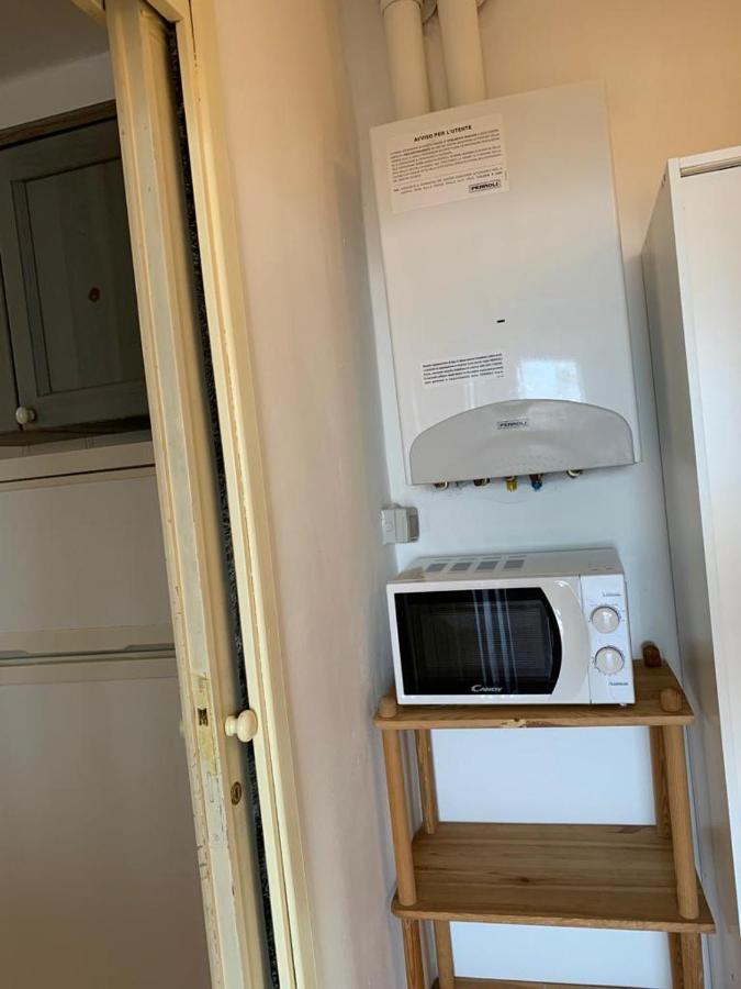 Casa Lisetta, 3-Room Apartment With Lake View Torri Del Benaco Luaran gambar