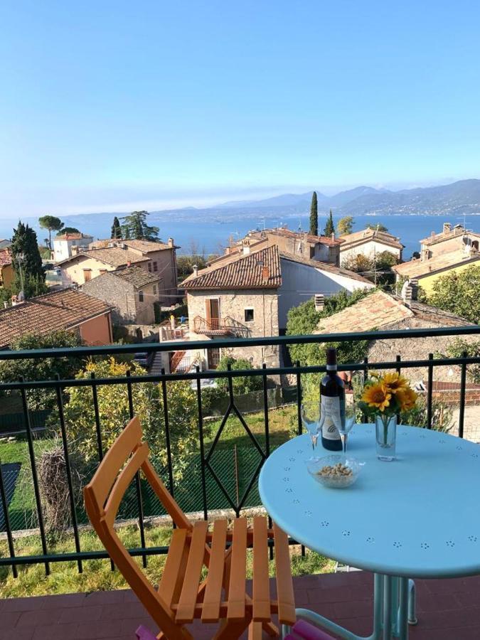 Casa Lisetta, 3-Room Apartment With Lake View Torri Del Benaco Luaran gambar