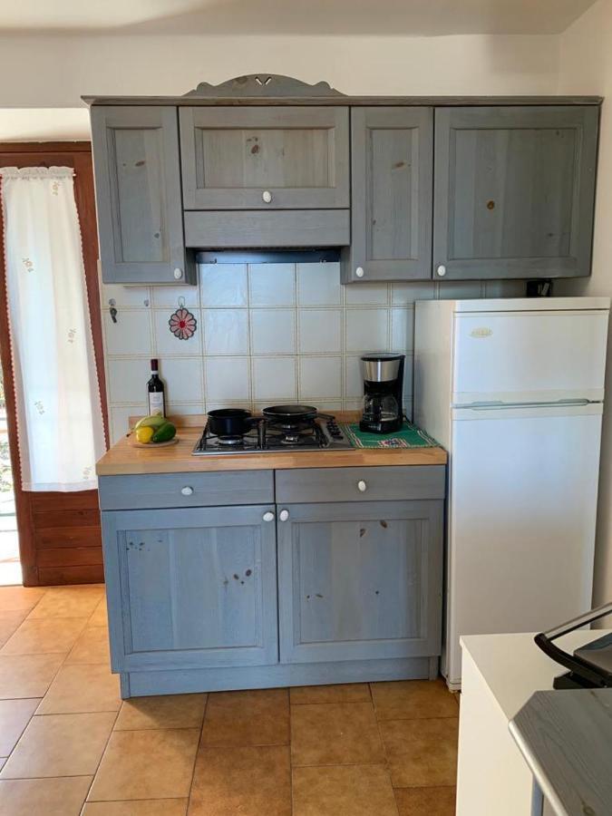 Casa Lisetta, 3-Room Apartment With Lake View Torri Del Benaco Luaran gambar